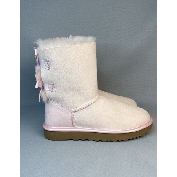 New Women's 7 UGG Boots Bailey Bow Seashell Pink Metallic Extremely Rare Retired - Picture 7 of 16